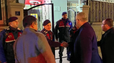 Karabiga Belediye Başkanı Ahmet Elbi 112 ve Jandarma ekiplerini ziyaret etti