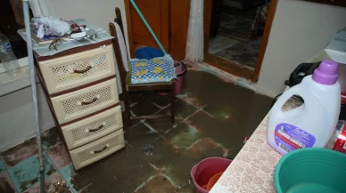 Edirne'de sağanak su baskınlarına yol açtı