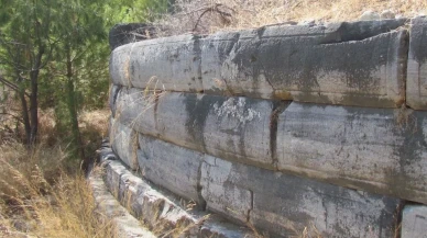 Kuşadası'nda Pygela antik kentine ait nekropol alanı arkeolojik sit alanı ilan edildi