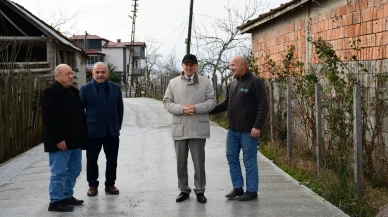 1. "Terme Belediye Başkanı Şenol Kul Dibekli Mahallesi'nde beton yol çalışmalarını inceledi" 2.