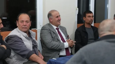 İncirliova’da Başkan Kaya mahalle kahvehanesinde vatandaşlarla bir araya geldi