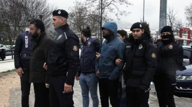 Muğla'da sahte hesap üzerinden devlet büyüklerine hakaret soruşturmasında 2 tutuklama