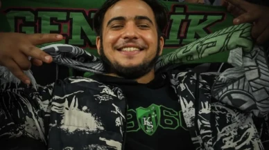 Kocaeli'de tribünden düşen genç taraftar hayatını kaybetti