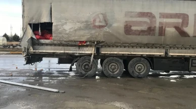 Konya'nın Ereğli ilçesinde tır ile kamyonet çarpıştı: 1 yaralı