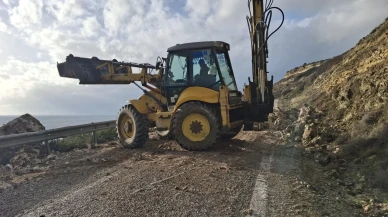 Bozcaada’da aşırı yağış nedeniyle heyelan meydana geldi