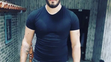 İzmir'in Foça ilçesinde motosikletin duvara çarpması sonucu 1 kişi yaşamını yitirdi