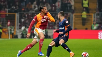 İstanbul'da Ziraat Türkiye Kupası'nda Galatasaray RAMS Başakşehir'i 1-0 önde geçiyor