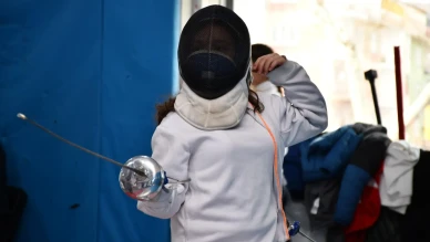 Afyonkarahisar'da okul sporları kapsamında düzenlenen eskrim müsabakaları sona erdi