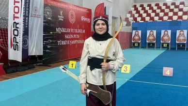 Eskişehirli okçular Türkiye Şampiyonası'ndan dereceyle döndü