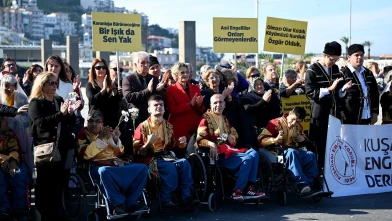 Kuşadası'nda 3 Aralık Dünya Engelliler Günü çeşitli etkinliklerle kutlandı