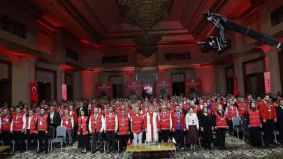 Kızılay muradiye şubesi iyilikte türkiye birincisi oldu