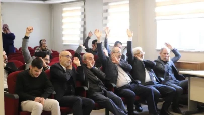 Sivas İl Müftülüğü personeli acil durumlar için eğitim aldı: Yangın ve ilk yardım konularında uzmanlar bilgilendirdi