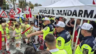 Bodrum'da öğrencilere trafik eğitimi: Alkol simülasyonu ile gerçek deneyim