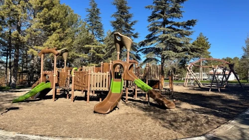 Kayseri'de Sarımsaklı Mesire Alanı yenilenen yüzüyle hizmete açıldı