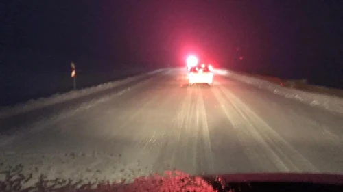 Ardahan’da kar ve yoğun tipi ulaşımda aksamalara neden oldu