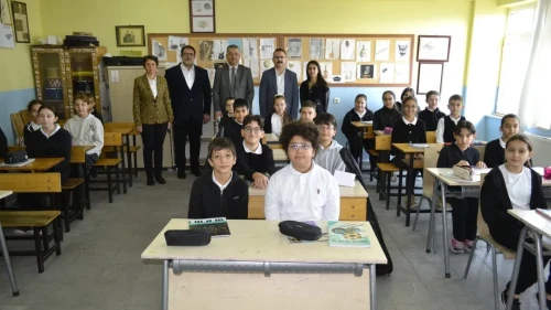 Manisa'da engelli rampası ve park yeri ihlallerine 98 araca ceza kesildi