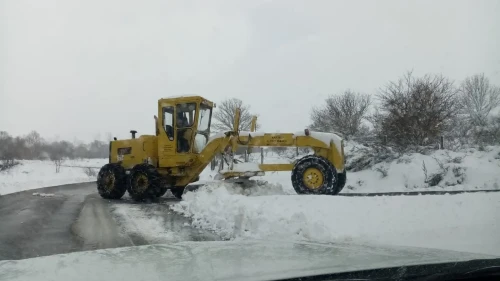 Karabük’te kar nedeniyle 112 köy yolu ulaşıma kapandı
