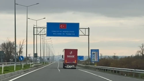 İpsala Sınır Kapısı'nda çiftçi protestolarının ardından geçişler yeniden başladı