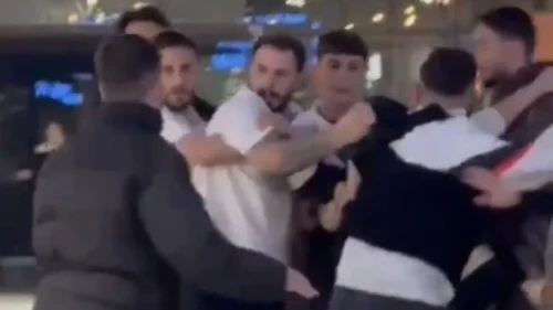 Maltepe'de Hilltown AVM'de müşteri ile garson arasında kavga çıktı