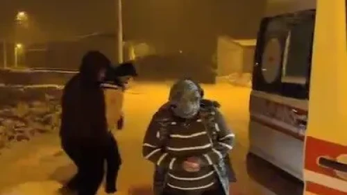 Kars’ta kar engelini aşan sağlık ekipleri hasta vatandaş için seferber oldu