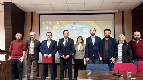 Tokat'ta Mehmet Akif'in edebi ve fikri mirası ele alındı