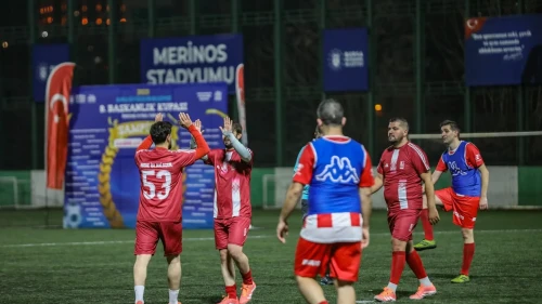 Bursa’da 9. başkanlık kupası futbol turnuvasında şampiyonlar belli oldu