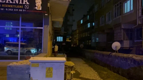 Kayseri'de köpek yüzünden çıkan kavgada 1 kişi bıçakla yaralandı