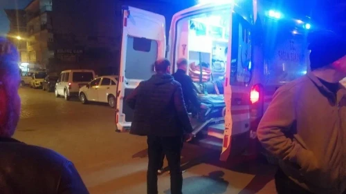 Isparta'nın Yalvaç ilçesinde otomobil ile motosiklet çarpıştı, 2 kişi yaralandı