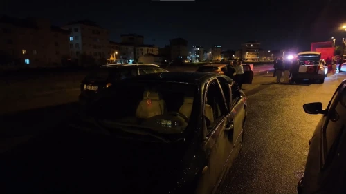 Sultanbeyli'de alkollü sürücünün neden olduğu kazada 4 kişi yaralandı