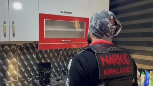 Kırklareli'nde özel harekat destekli uyuşturucu operasyonu yapıldı