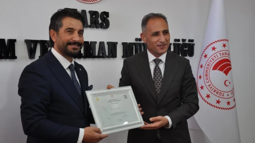 Kars’ta hayvancılık alanında birinci derece tarımsal örgüt belgesi alındı