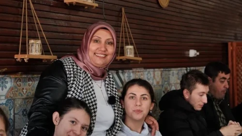 Bilecik’te işletmeci öğrencilere kahvaltı desteğiyle sosyal sorumluluk örneği sergiledi