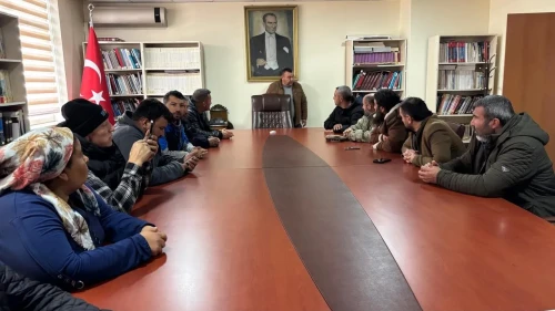 Kırşehir'de veliler sınıf birleştirme kararına tepki gösterdi