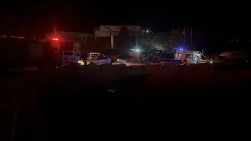 Elazığ'da yalıtım fabrikasında çıkan yangın itfaiye ekipleri tarafından söndürüldü