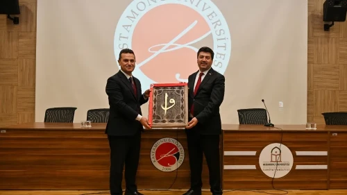 Kastamonu Üniversitesi’ndeki programlara MEDEK akreditasyon belgeleri verildi