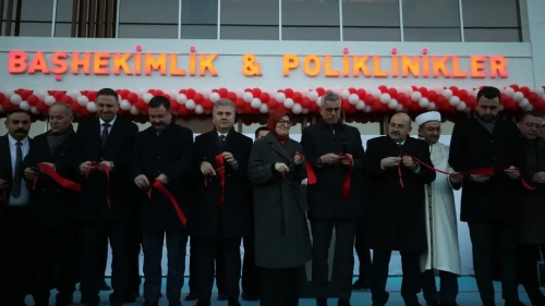 Bakan Memişoğlu Susurluk Devlet Hastanesi’nin açılışını yaptı ve sağlıkta hizmetleri anlattı