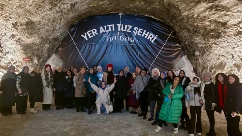 Samsun’dan Çankırı’ya gelen yerli turist kafilesi tarihi ve doğal güzellikleri gezdi