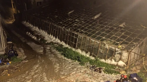Bozyazı’da şiddetli dolu yağışı tarım alanlarına zarar verdi