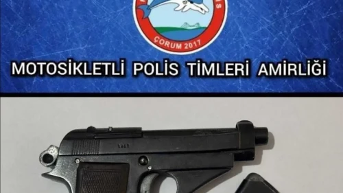 Çorum'da yapılan denetimlerde haklarında yakalama kararı bulunan 7 kişi yakalandı