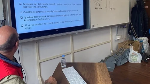 Akçakoca'da iyi tarım uygulamaları eğitimi 25 üreticiyle gerçekleştirildi