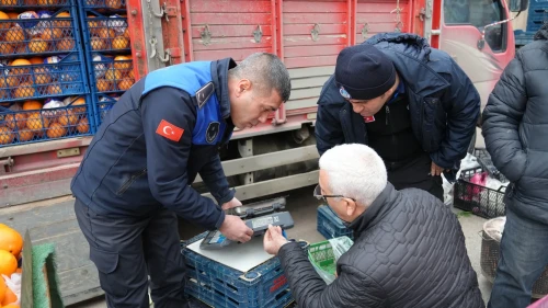 Battalgazi'de semt pazarlarında ölçü ve tartı denetimi yapıldı