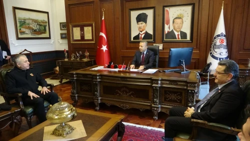 Trabzon'un yeni valisi Tahir Şahin göreve başladı