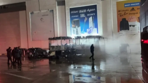 Kapıkule'de Bulgaristan'dan İzmir'e giden yolcu otobüsü alevler içinde kaldı