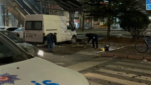 Kayseri’de yabancı uyruklu şahıs 3 kardeşe bıçakla saldırdı, 3 yaralı