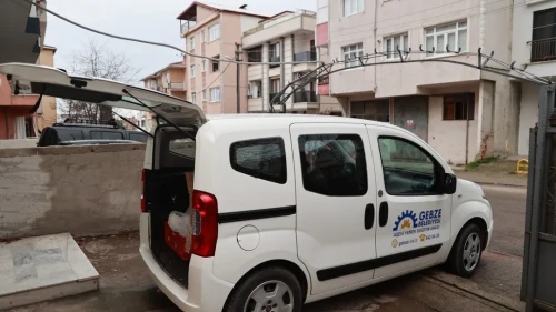 Gebze'de aşevi ayda 7 bin 800 öğün sıcak yemek dağıtıyor