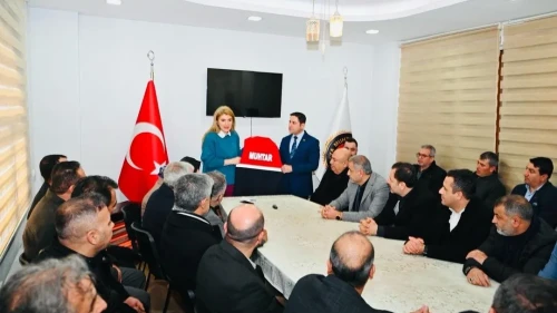 Milletvekili Ölmeztoprak Malatya Muhtarlar Derneği’nde muhtarlarla bir araya geldi