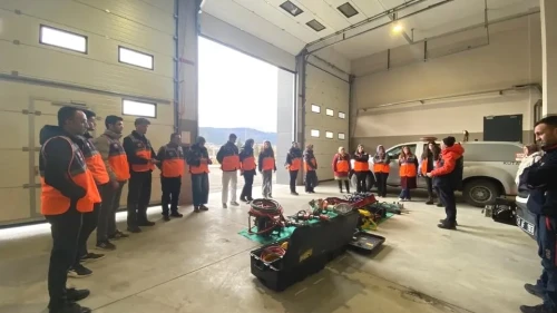 Kütahya’da 21 gönüllüye AFAD eğitimi verildi