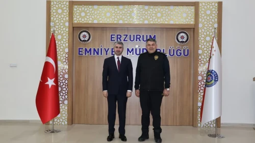 Tarıkdaroğlu şehit yakınları ve gazilerle bir araya geldi