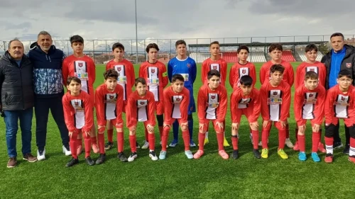 Erzincan amatör U14 Ligi 2025-2026 sezonunun açılış maçı oynandı