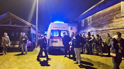 Cide'de hayvanlarına bakmak için evden çıkan yaşlı kadın ormanda bulundu